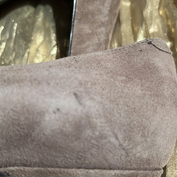 Grey suede, red croc leather size 10 - Picture 8 of 12